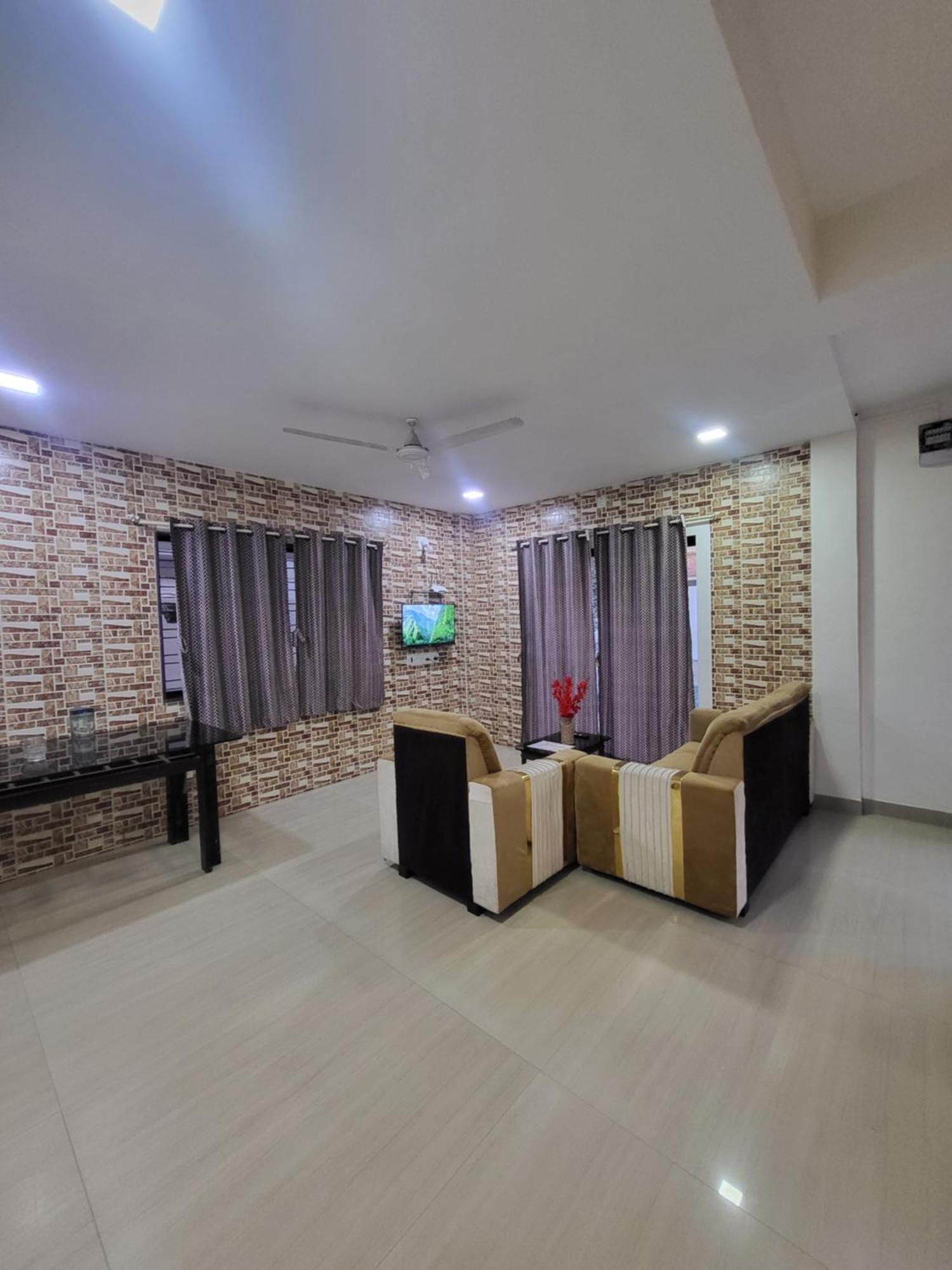 The Perfect Stays Para Disco Big Pool Cricket Turf Villa Лонавла Екстер'єр фото