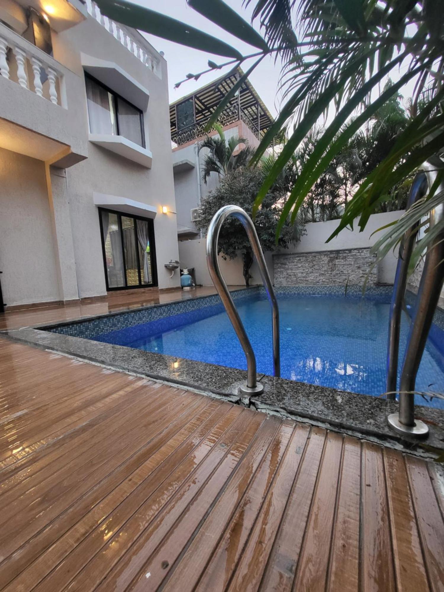 The Perfect Stays Para Disco Big Pool Cricket Turf Villa Лонавла Екстер'єр фото