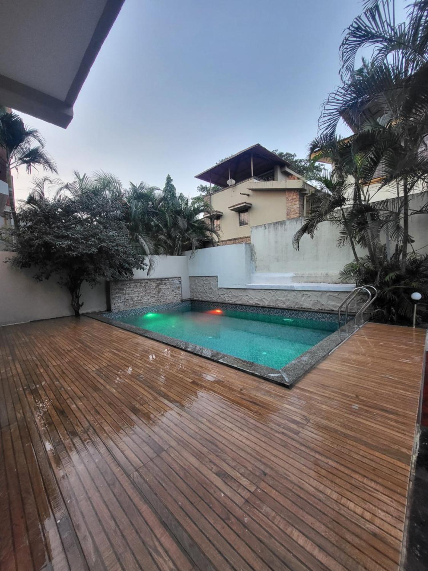 The Perfect Stays Para Disco Big Pool Cricket Turf Villa Лонавла Екстер'єр фото