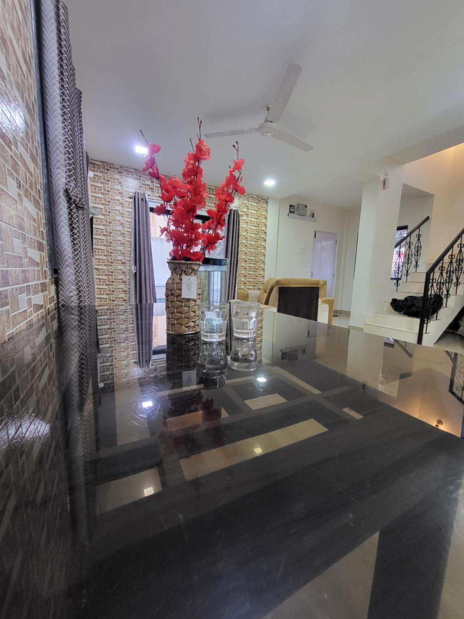The Perfect Stays Para Disco Big Pool Cricket Turf Villa Лонавла Екстер'єр фото